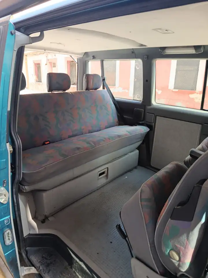 Volkswagen T4 Caravelle 2.5 Aut. 2920 D.E., foto 3