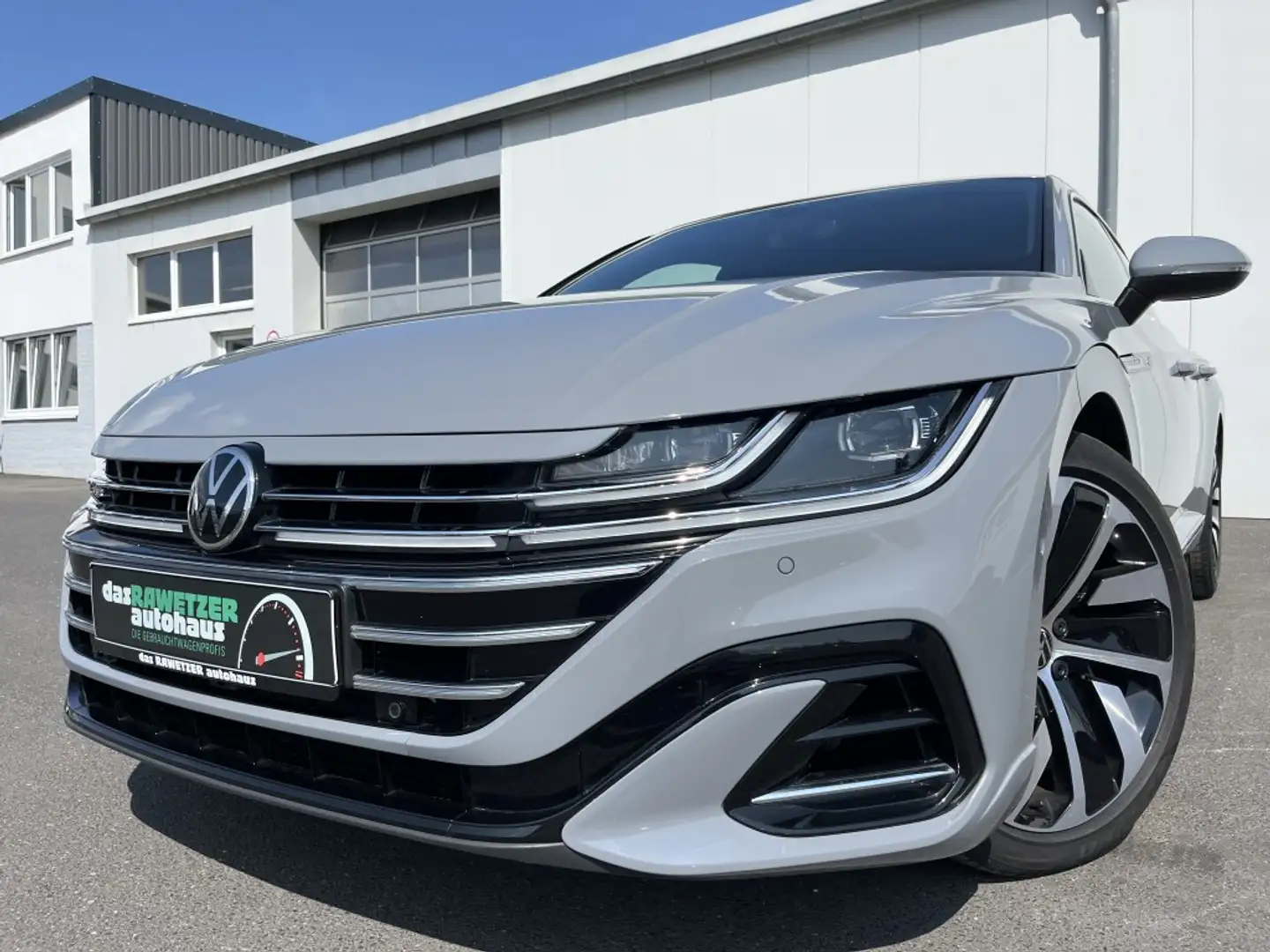 Volkswagen Arteon 2.0 TSI DSG Shooting Brake R-Line 188€ m. 20% An Grau - 1