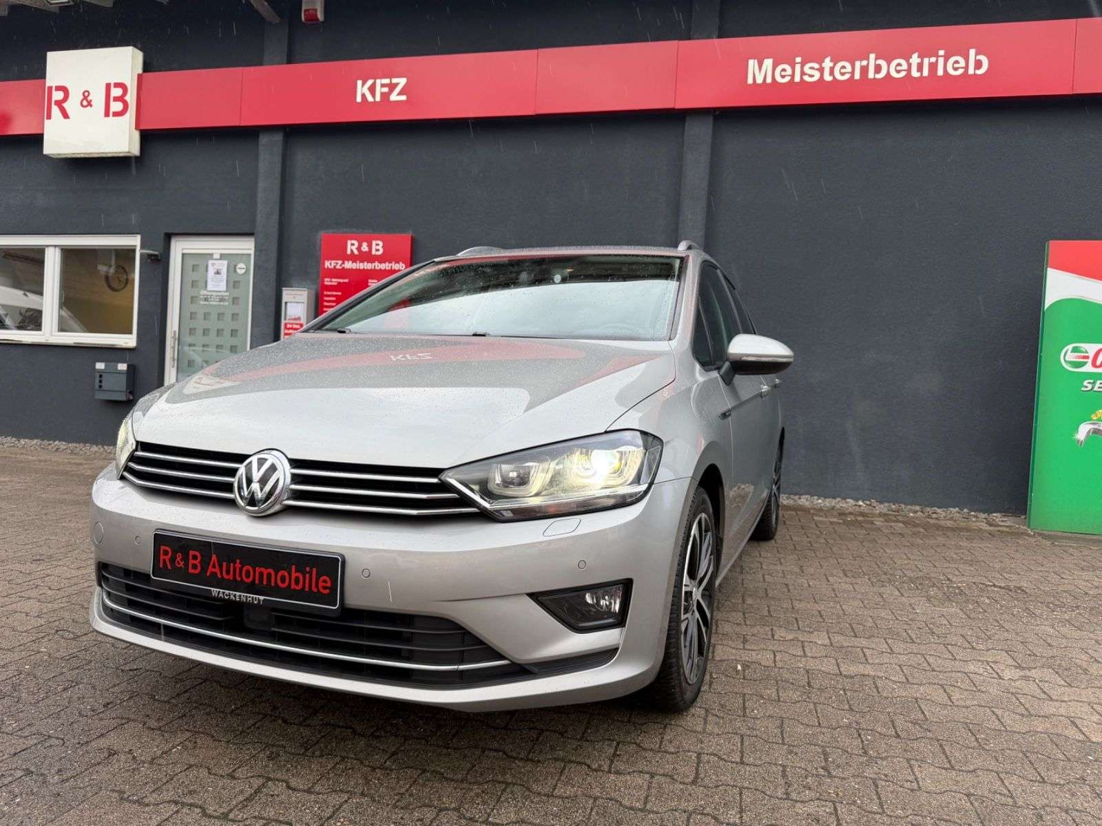 Second hand Volkswagen Golf 1.6