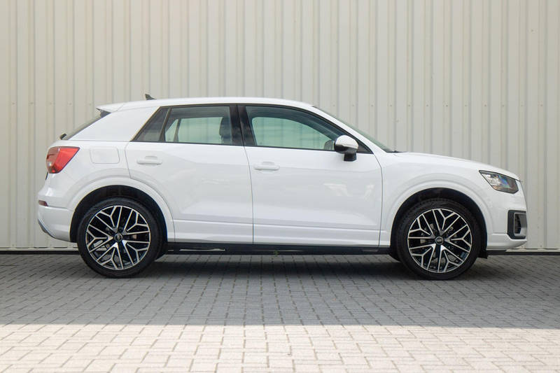 Audi Q2 35 TFSI 150pk S-tronic CoD Sport Pro Line | Camera — photo 3