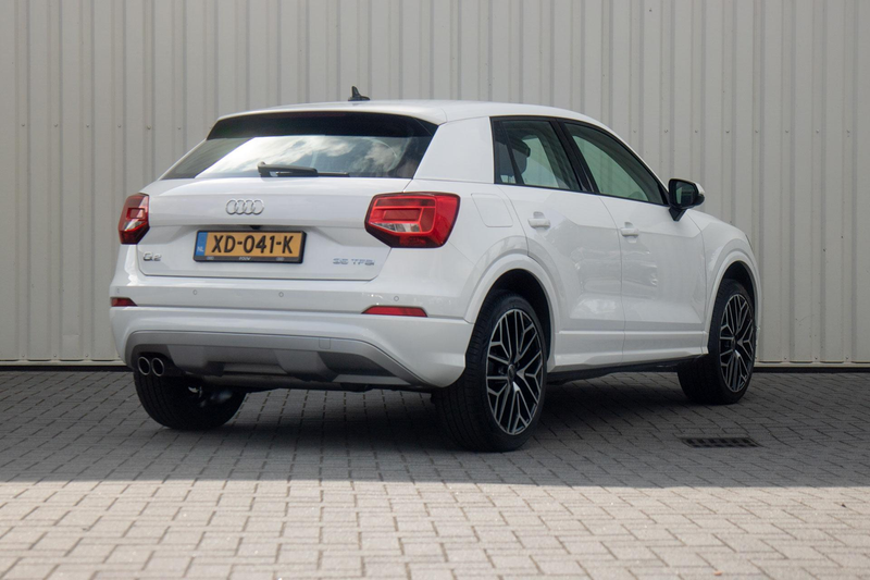 Audi Q2 35 TFSI 150pk S-tronic CoD Sport Pro Line | Camera — photo 2