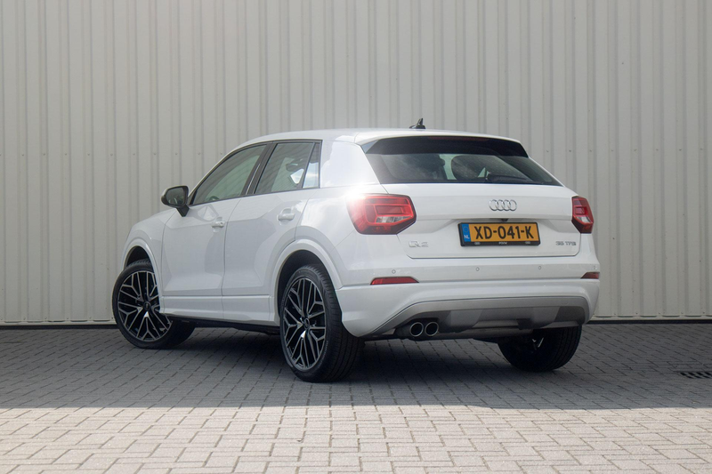 Audi Q2 35 TFSI 150pk S-tronic CoD Sport Pro Line | Camera — photo 11