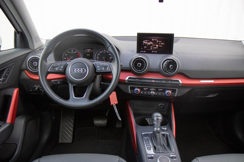 Audi Q2 35 TFSI 150pk S-tronic CoD Sport Pro Line | Camera — photo 5