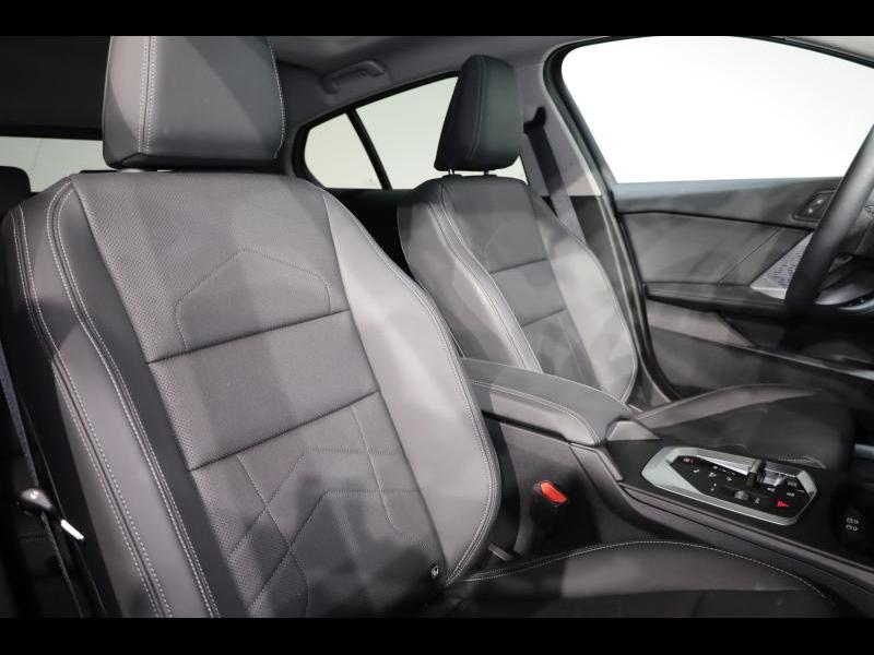 BMW 120 M Sport Design — photo 11