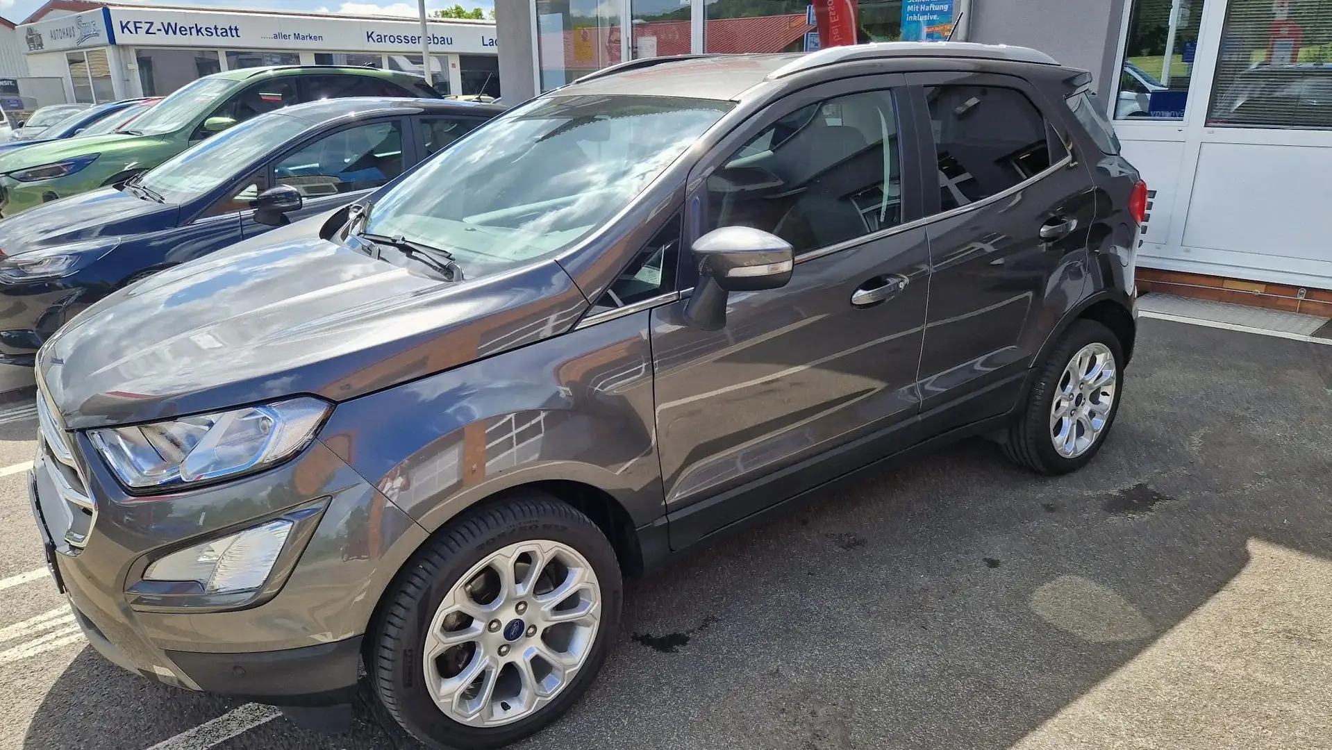Ford EcoSport Titanium Key-Free, B&O, Toter-Winkel,Winterpaket Grau - 1