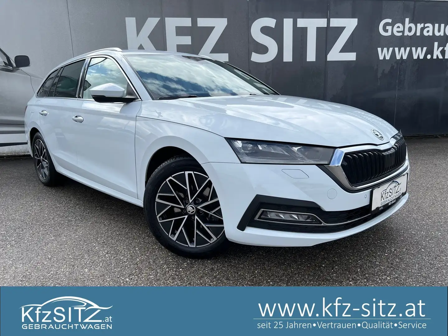 Skoda Octavia Combi 2,0 TDI Style DSG | NP €46.800 Weiß - 1
