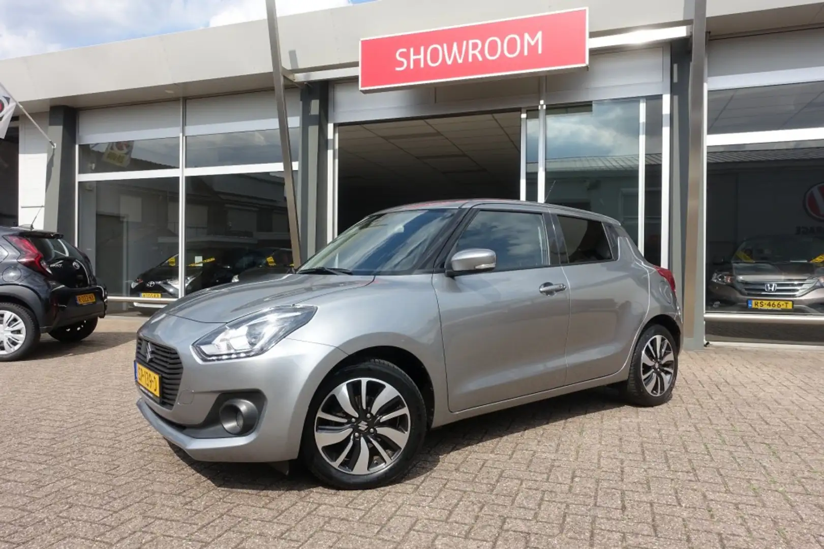 Suzuki Swift 1.2 STIJL AUTOMAAT (All-in prijs) Gris - 2