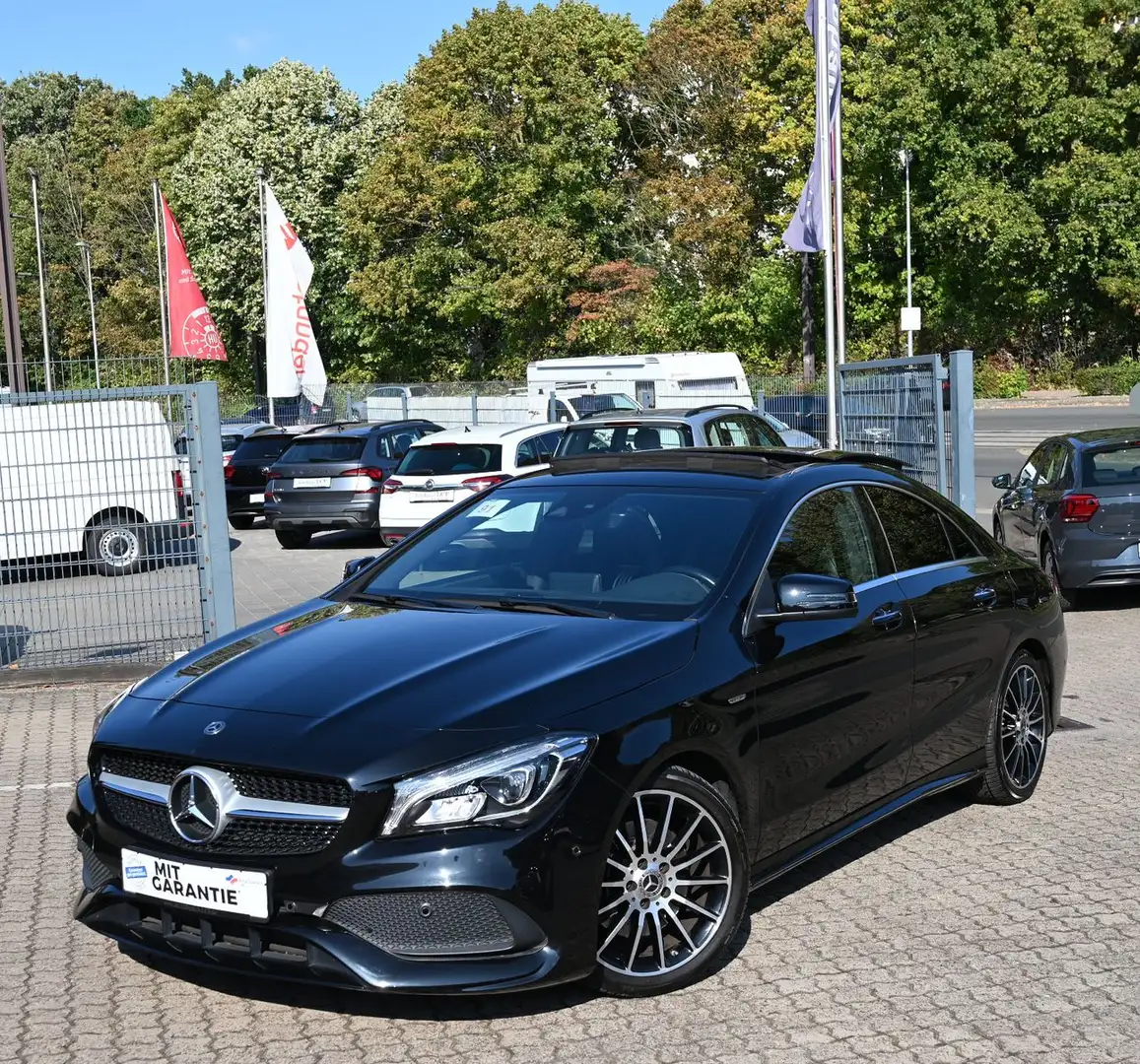 Mercedes-Benz CLA 220 AMG Line 4Matic Pano Navi LED Cam Noir - 2
