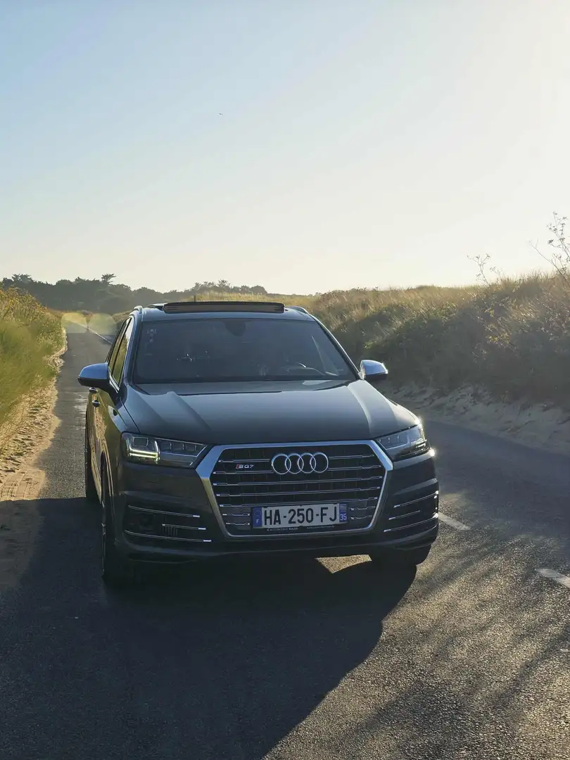 Audi SQ7 SQ7 V8 4.0 TDI Clean Diesel 435 Tiptronic 8 Quattro 5pl Gris - 2