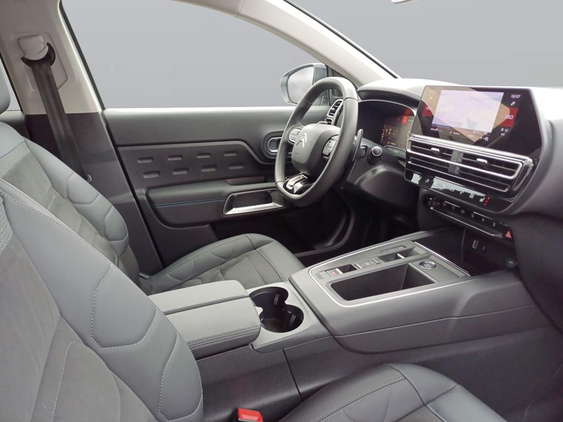Citroen C5 Aircross Hybrid 1 — photo 11