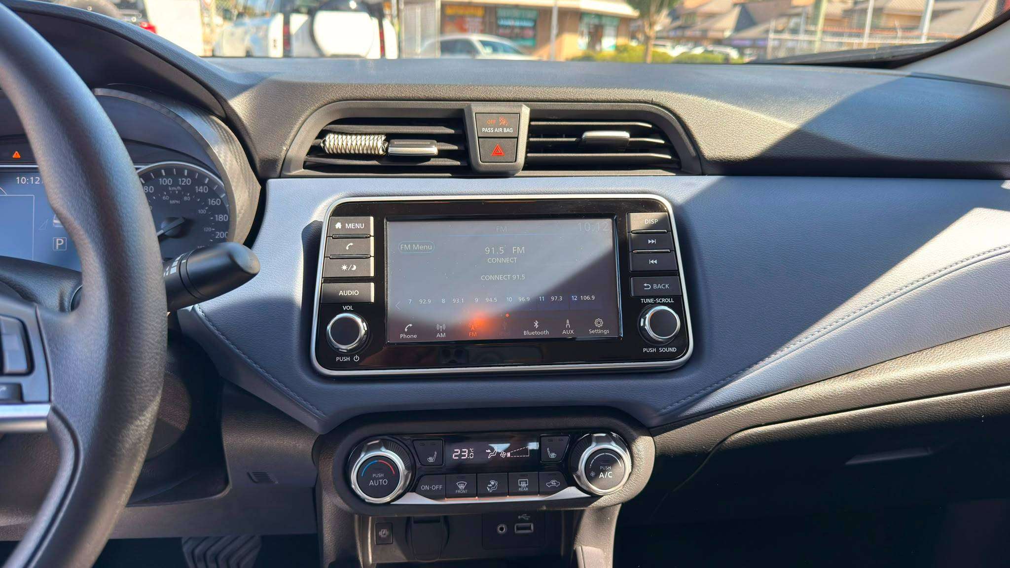 2024 Nissan Versa — view 11
