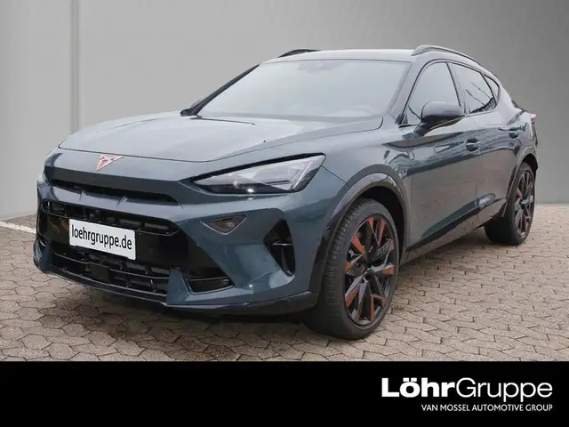 CUPRA Formentor VZ 2.0 TSI 245 kW 4Drive 19" Akrapovic Navi+VC ...