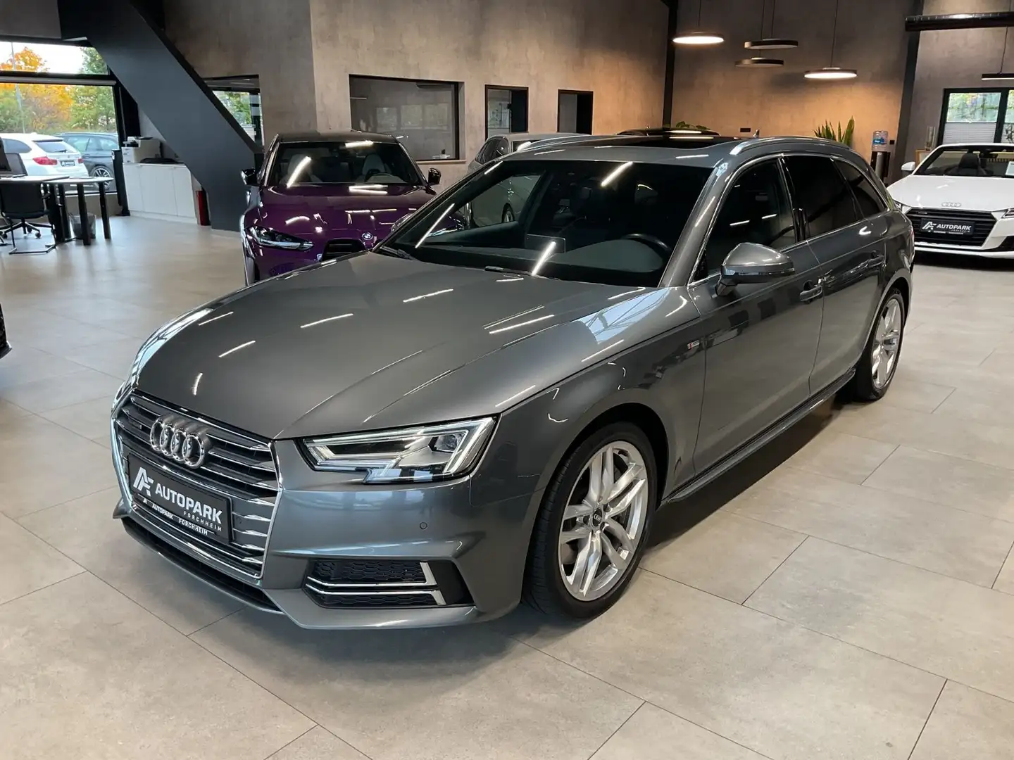 Audi A4 Av 3.0TDI qu 3x S line LED Navi Standh Pano Grau - 1