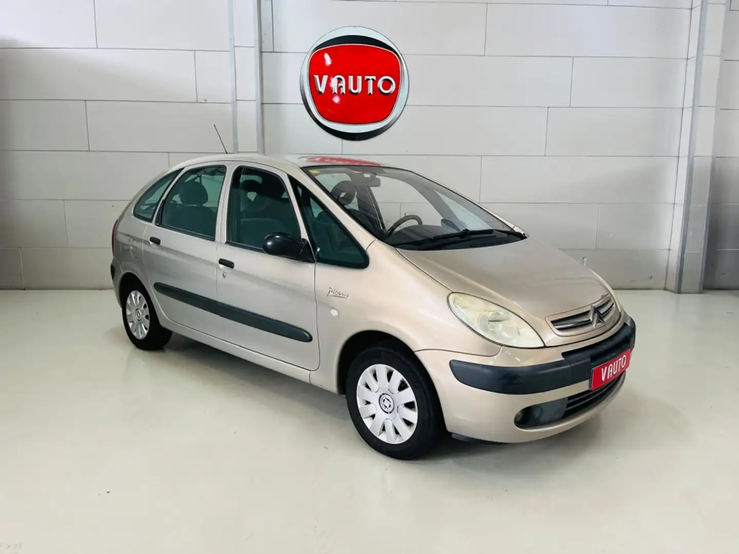 Citroen Xsara Picasso 2.0HDI Exclusive Beige - 2