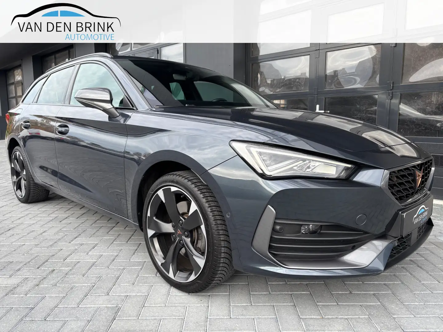 CUPRA Leon Sportstourer 1.4 e-Hybrid Business Gris - 1