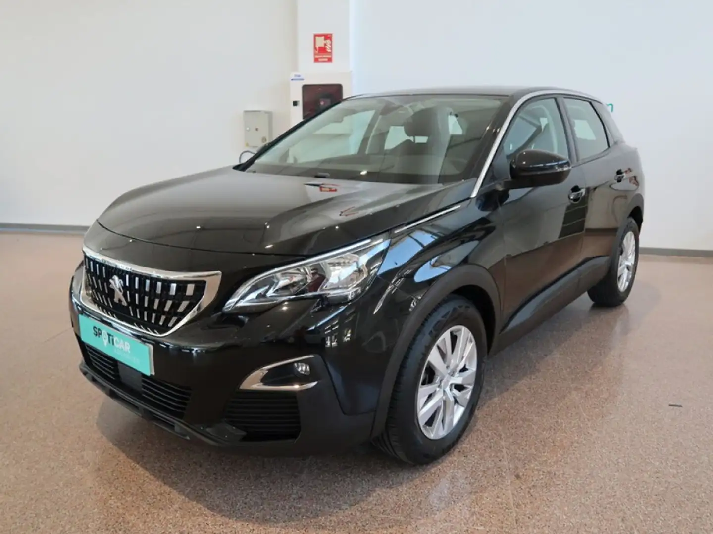 Peugeot 3008 PURETECH 130 S&S 6 Vel. MAN ACTIVE Negro - 2