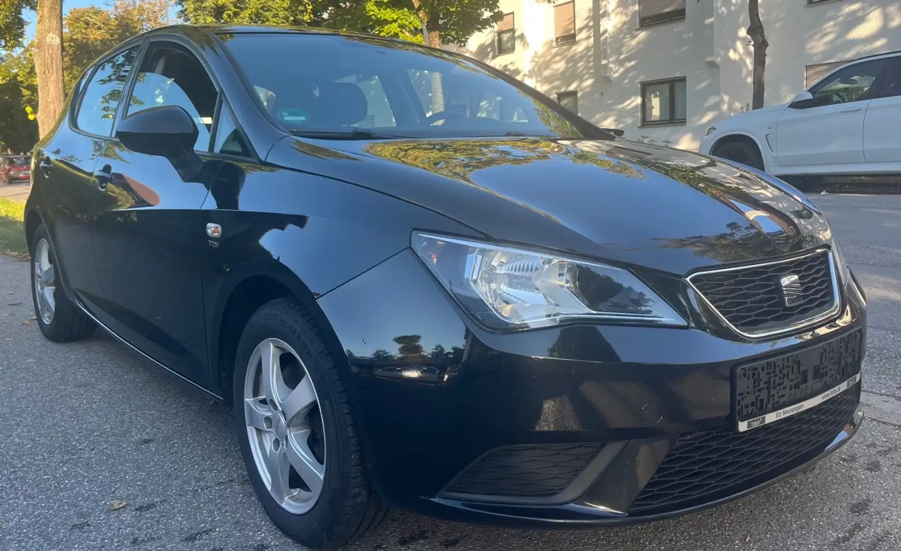 SEAT Ibiza Lim. 1.6 TDI Style/ZR NEU/TÜV AU 12.2026 Schwarz - 2