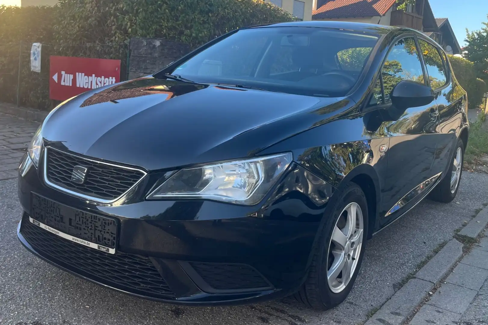 SEAT Ibiza Lim. 1.6 TDI Style/ZR NEU/TÜV AU 12.2026 Schwarz - 1