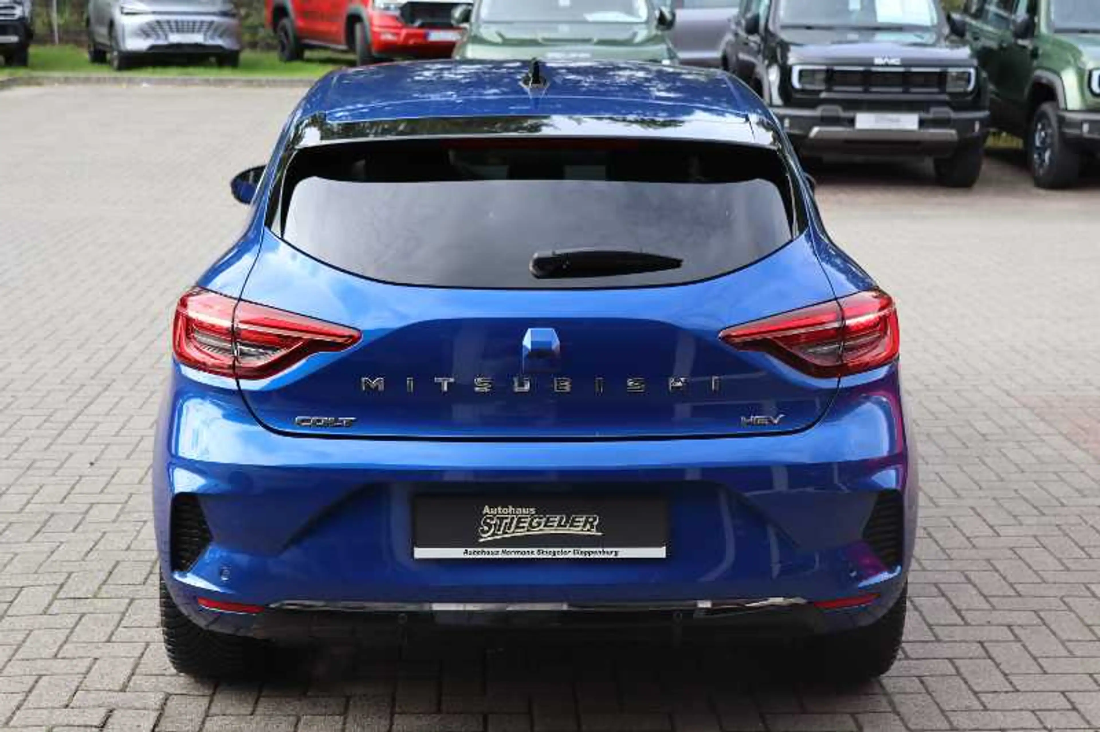 Mitsubishi Colt EDITION 1.6 Hybrid — photo 5