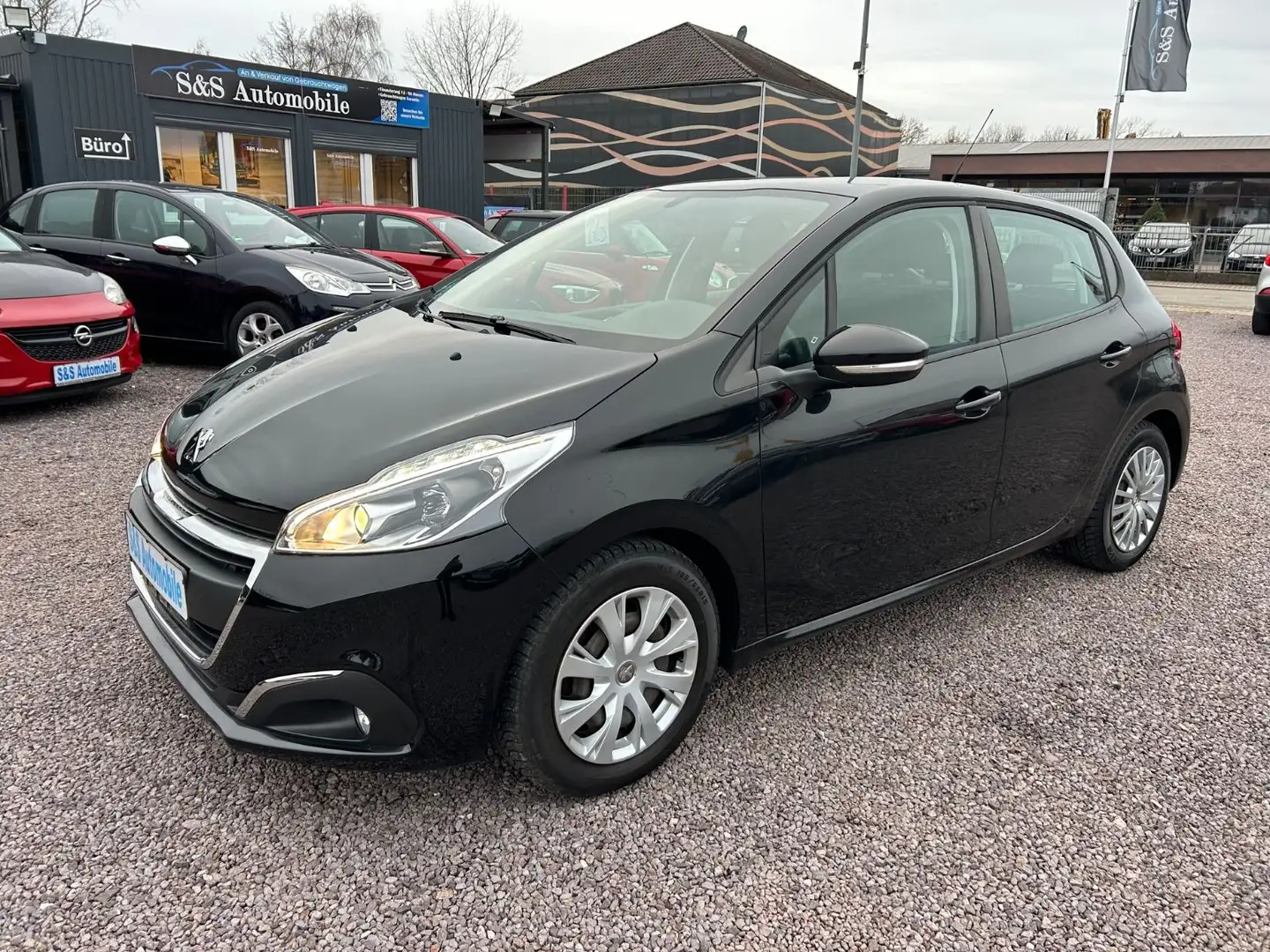 Peugeot 208 Active *BC*LED*1.Hand*SHZ*Euro6* Noir - 1