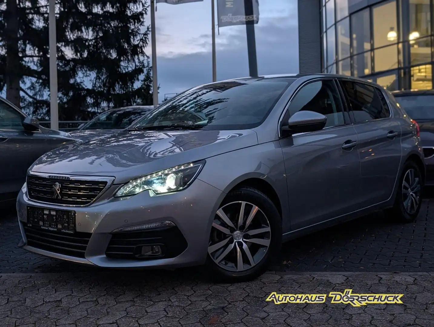 Peugeot 308 Allure AUTOMATIK*NAVI*KAMERA*PDC*KEYLESS Gri - 2