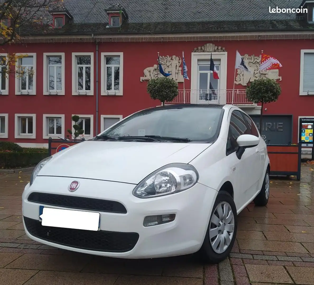 Fiat Punto 1.2 91 000 km toit panoramique Blanc - 1