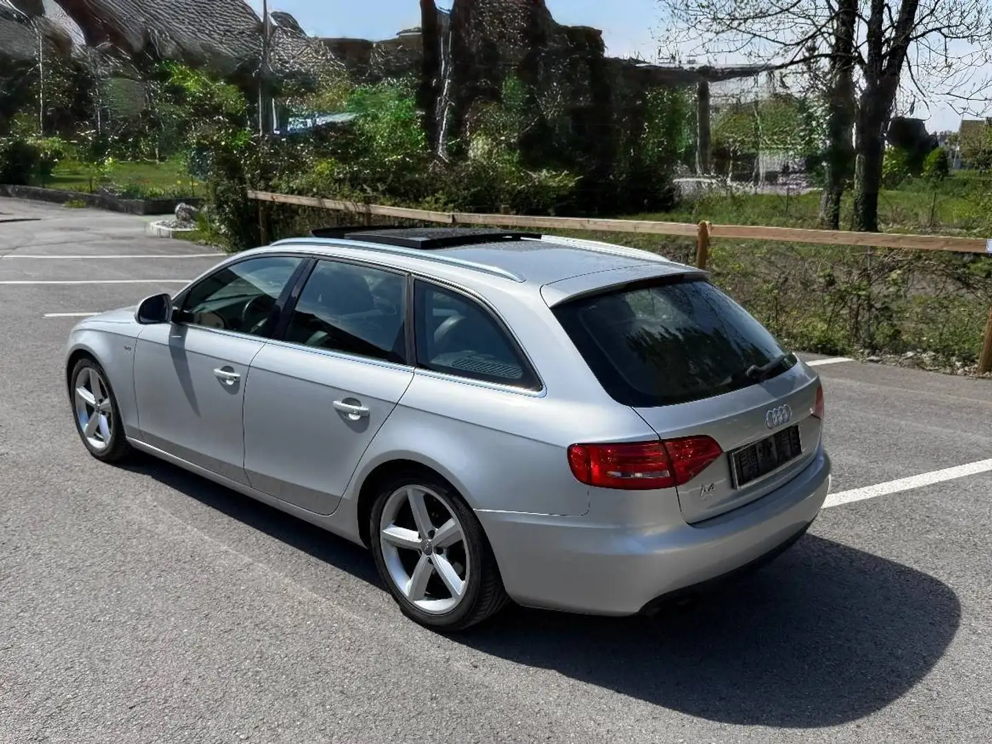 Audi A4 A4 Avant 1,8 TFSI Silber - 2