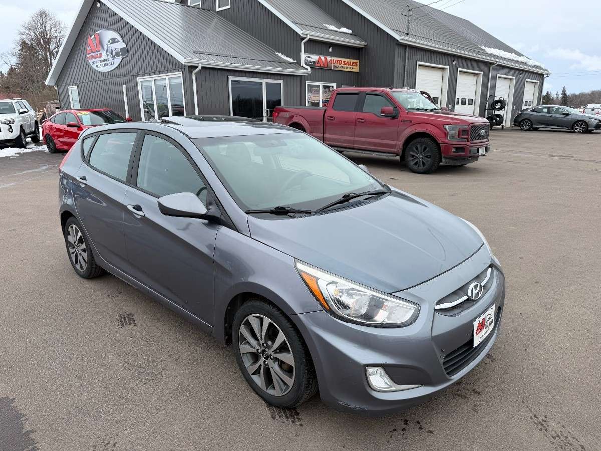 2016 Hyundai ACCENT SE Hatchback $76 Weekly Tax In