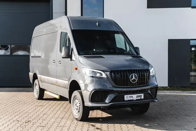 Mercedes-Benz Sprinter Sprinter 319 CDI AWD 4x4 FULL Custom "AMG" Bumper