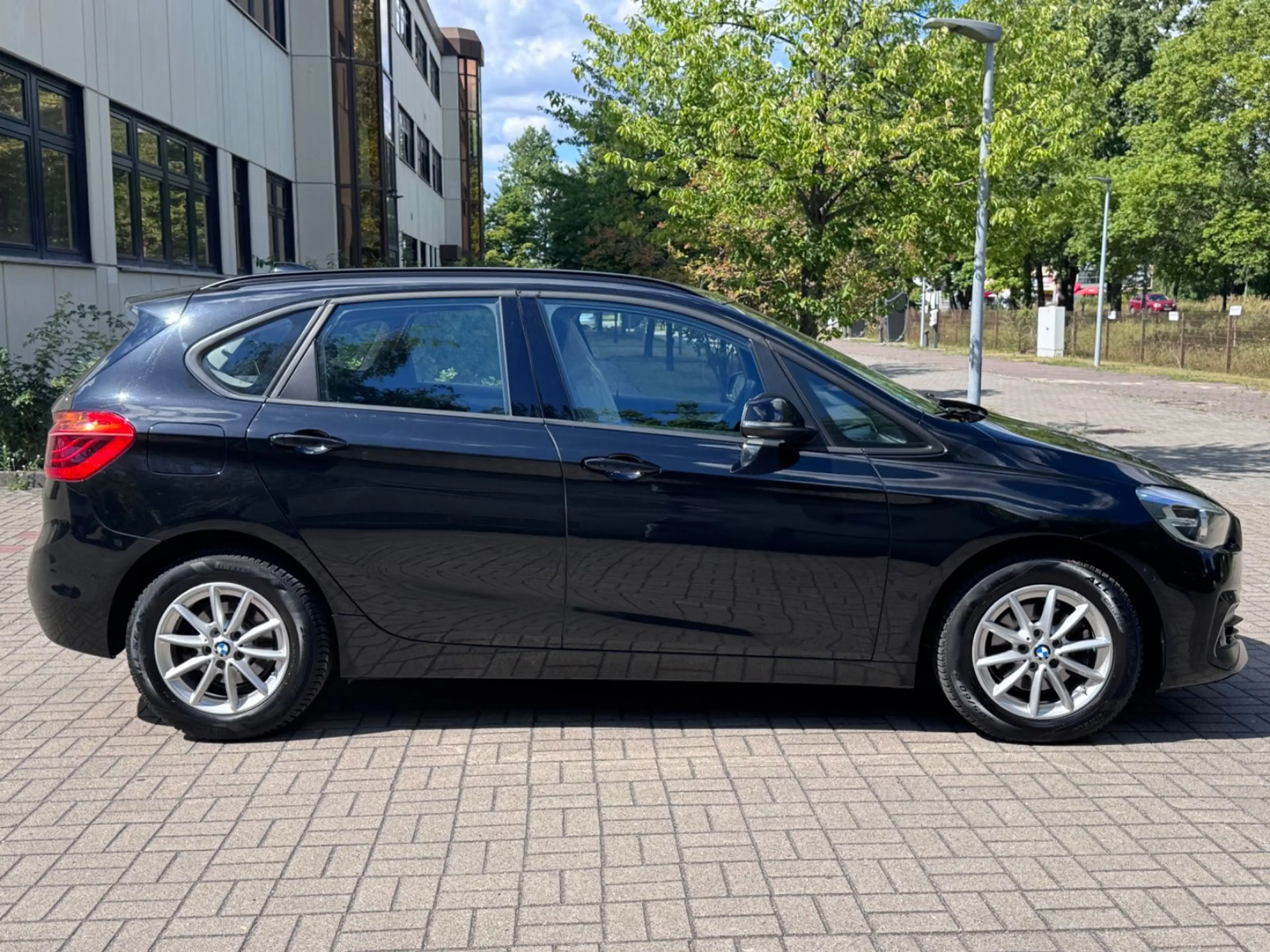 BMW 216 2 Active Tourer 216 d Advantage*NEUE TÜV* — photo 9