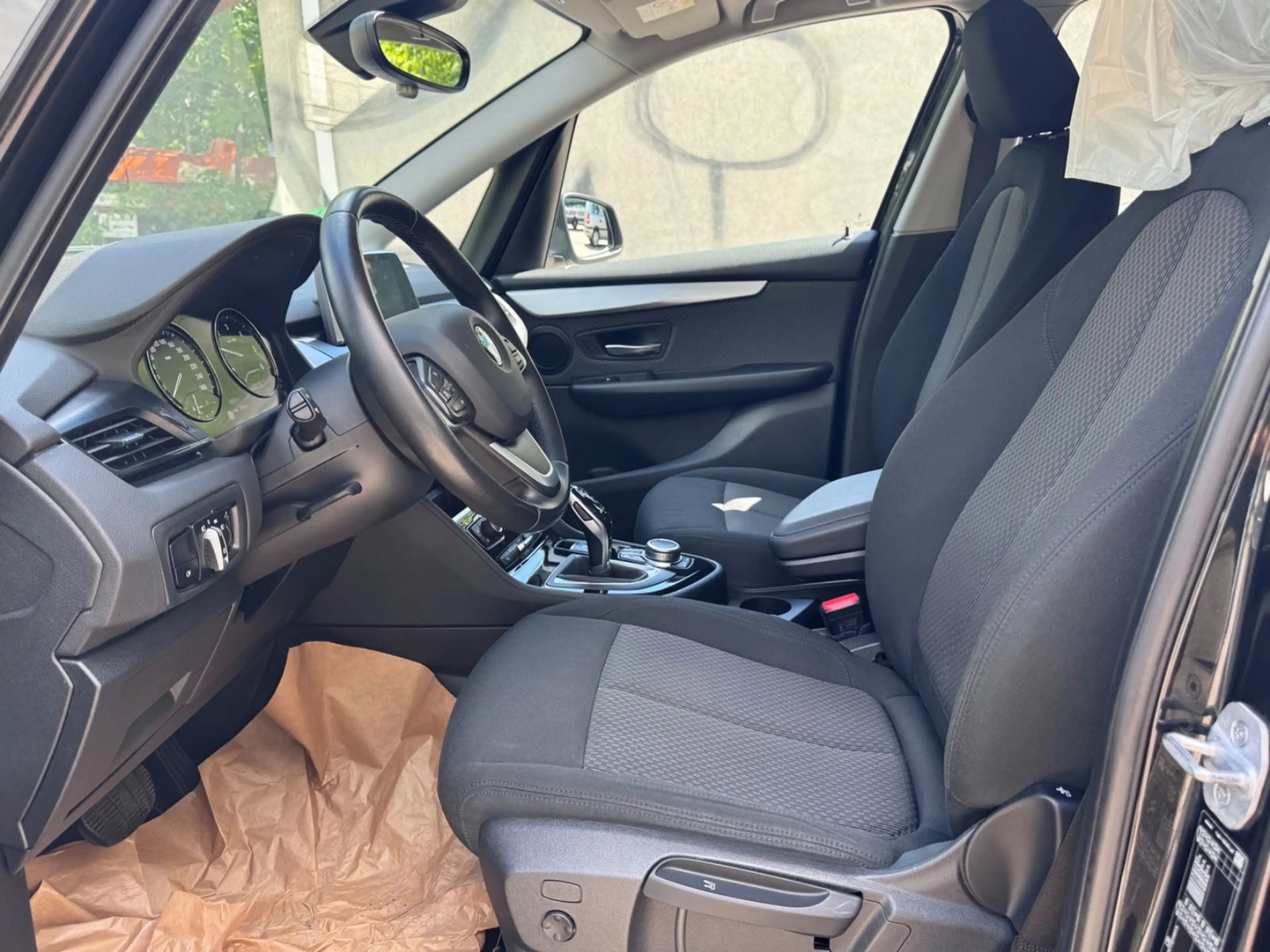BMW 216 2 Active Tourer 216 d Advantage*NEUE TÜV* — photo 11