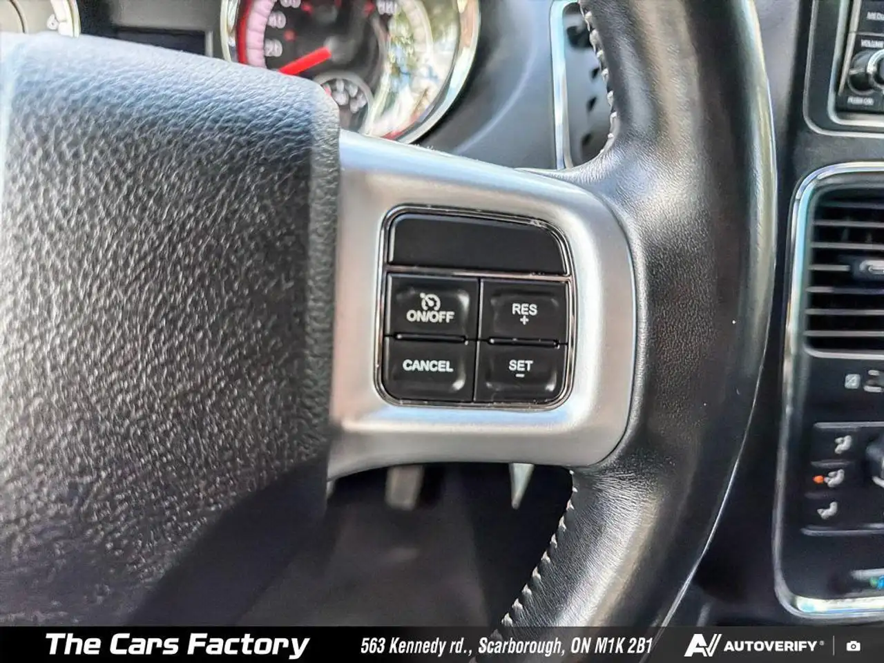 Dodge Grand Caravan photo Dodge Grand Caravan