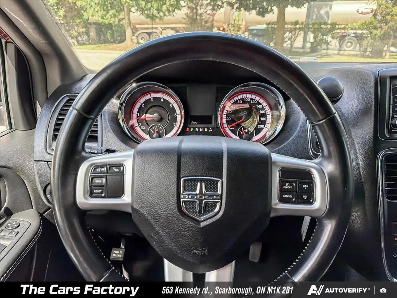 Dodge Grand Caravan photo Dodge Grand Caravan