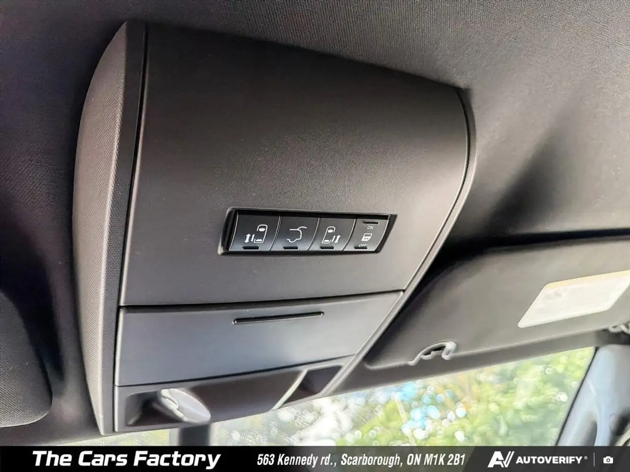 Dodge Grand Caravan photo Dodge Grand Caravan