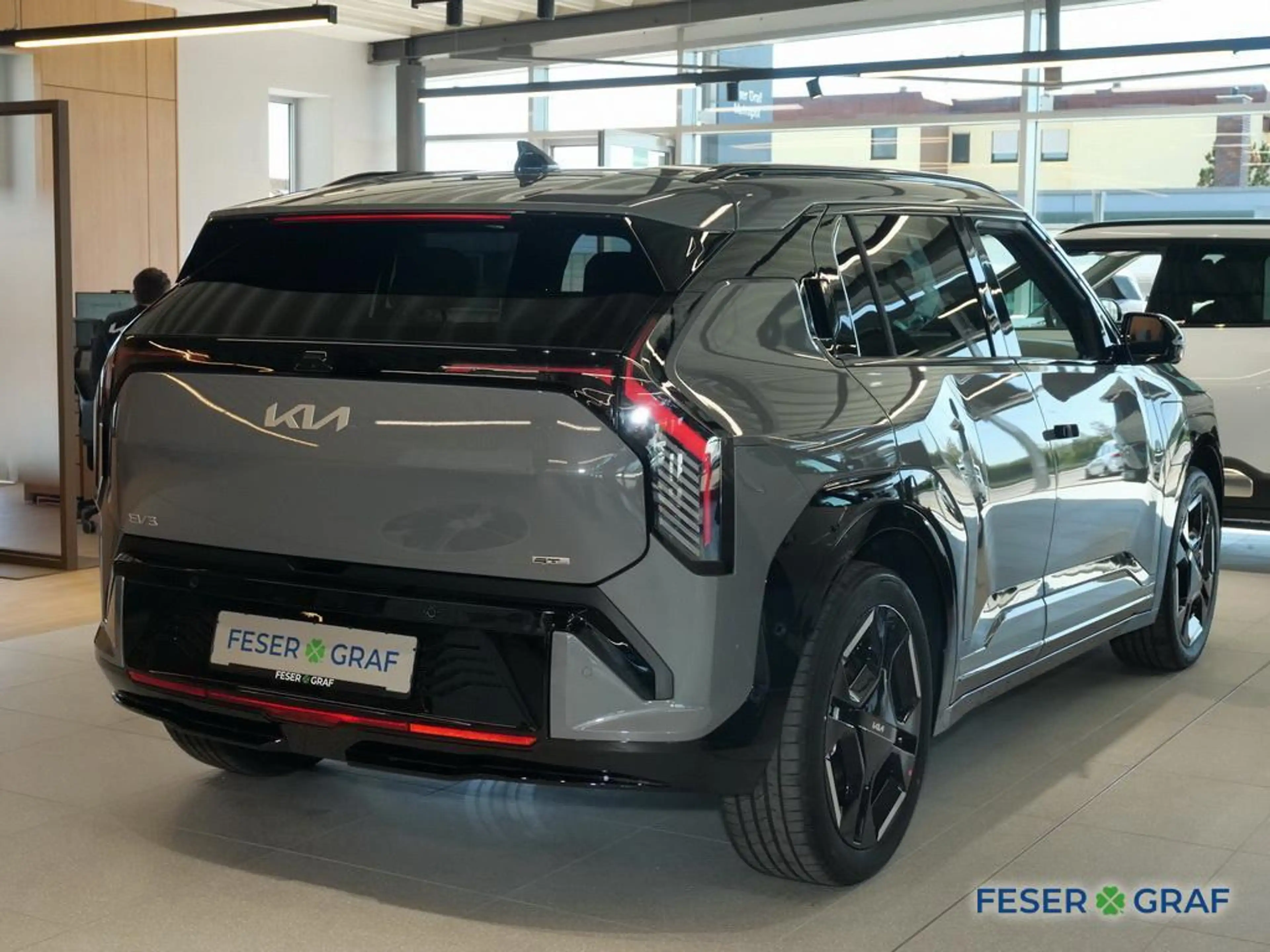 Kia EV3 81.4 GT Line DWP COMT — photo 2