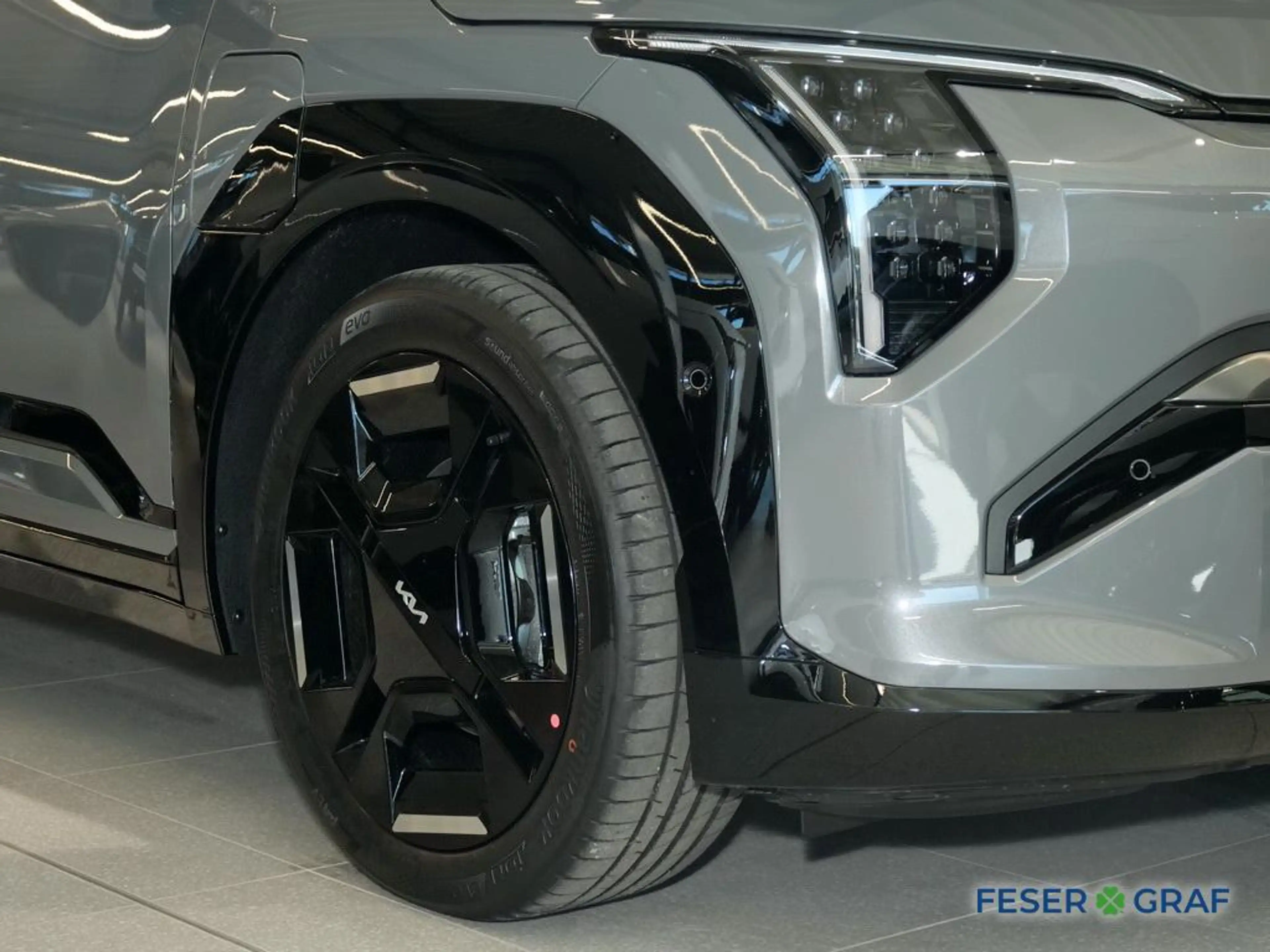 Kia EV3 81.4 GT Line DWP COMT — photo 10