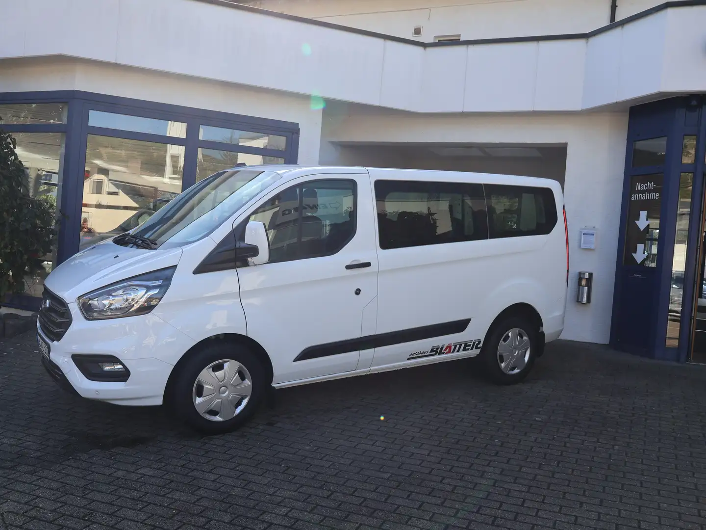 Ford Transit Custom Kombi 9-Sitzer  320 L1 Trend Blanc - 1