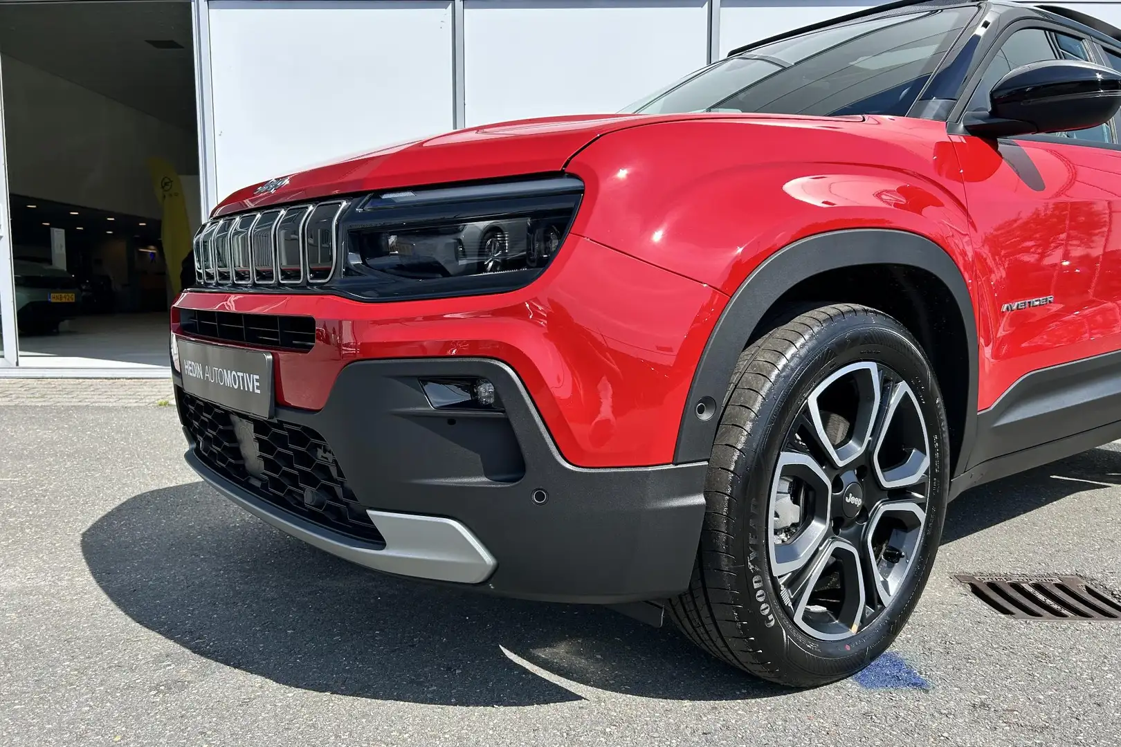 Jeep Avenger 1.2 e-Hybrid Summit | €5.353 voorraad voordeel | S Rood - 2