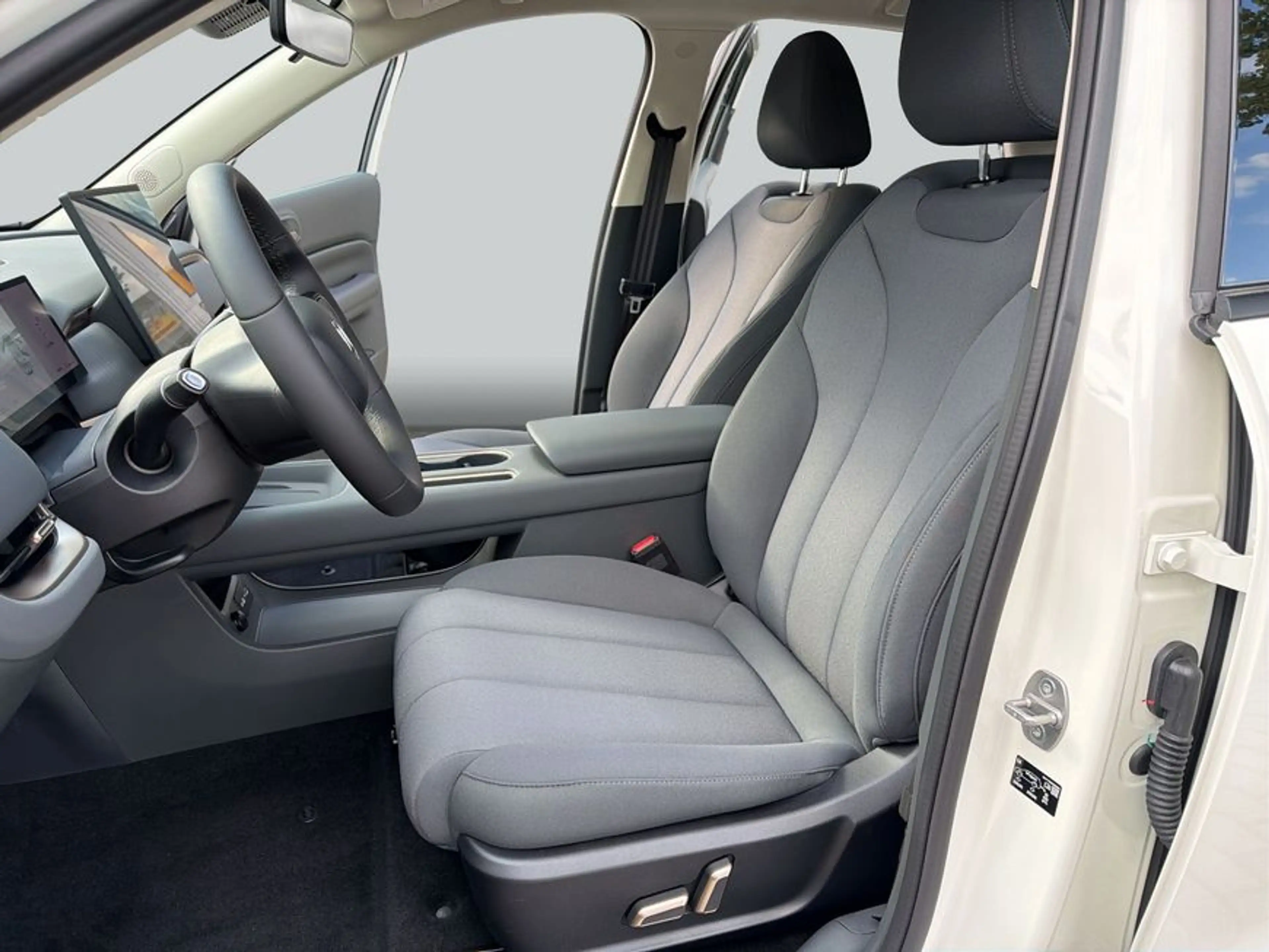 GWM Others Ora 05 Premium 118 kW, 5-türig — photo 10