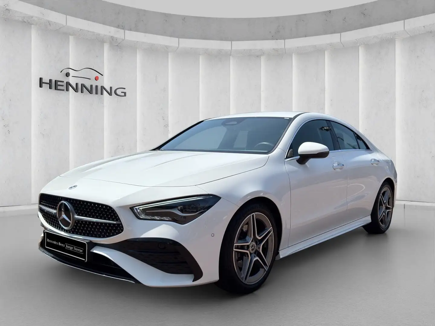 Mercedes-Benz CLA 180 AMG Coupe Kamera Ambiente LHZ LED 7G 18" Weiß - 1