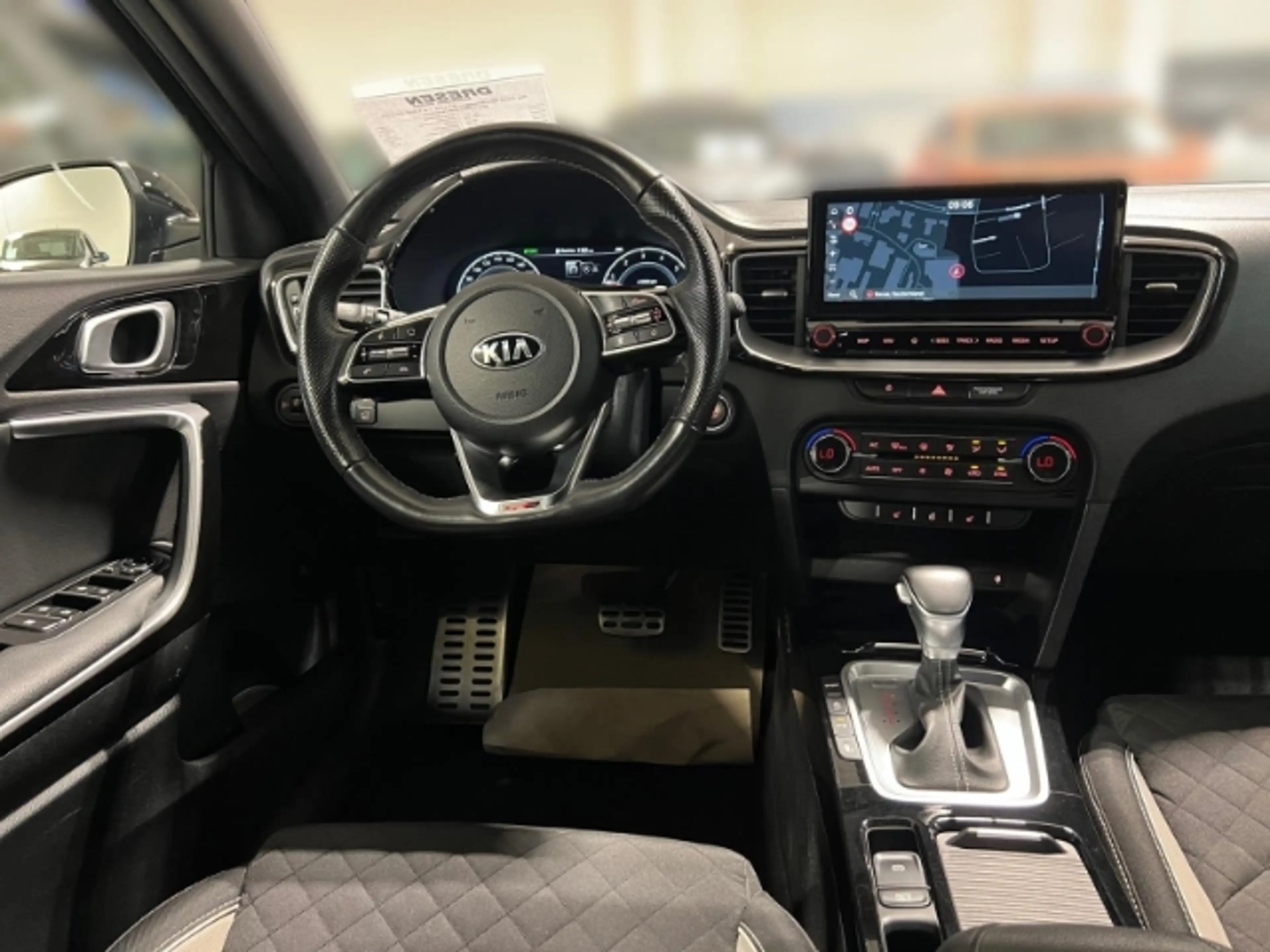 Kia Ceed / cee'd Sportswagon GT Line 1.4 T-GDI GT-Line Navi+Rückfah — photo 10