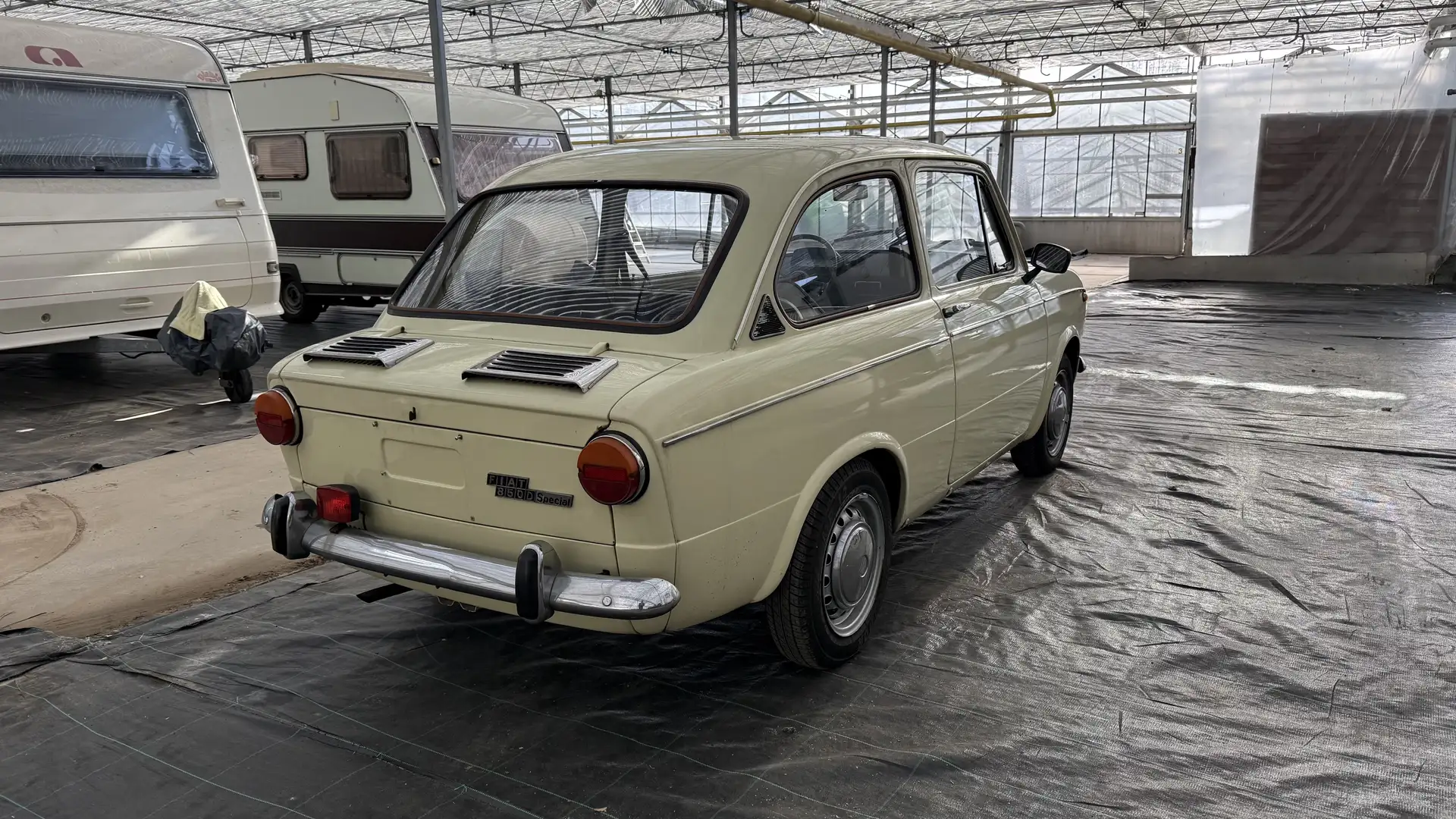 Fiat 850 Fiat 850D Special Edition - 1