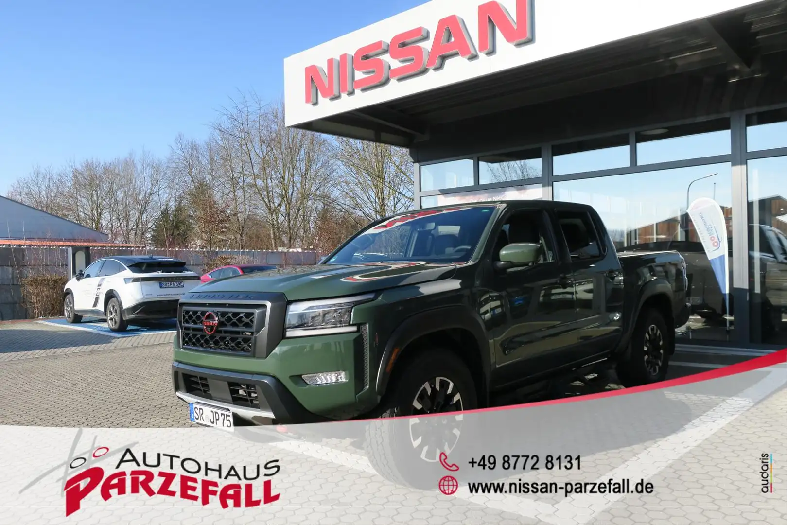 Nissan Frontier 3.8 AT PRO-4X Crew Cab LUXURY PACKAGE Verde - 1