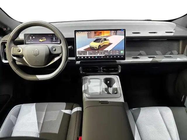 Leapmotor B05 view 13