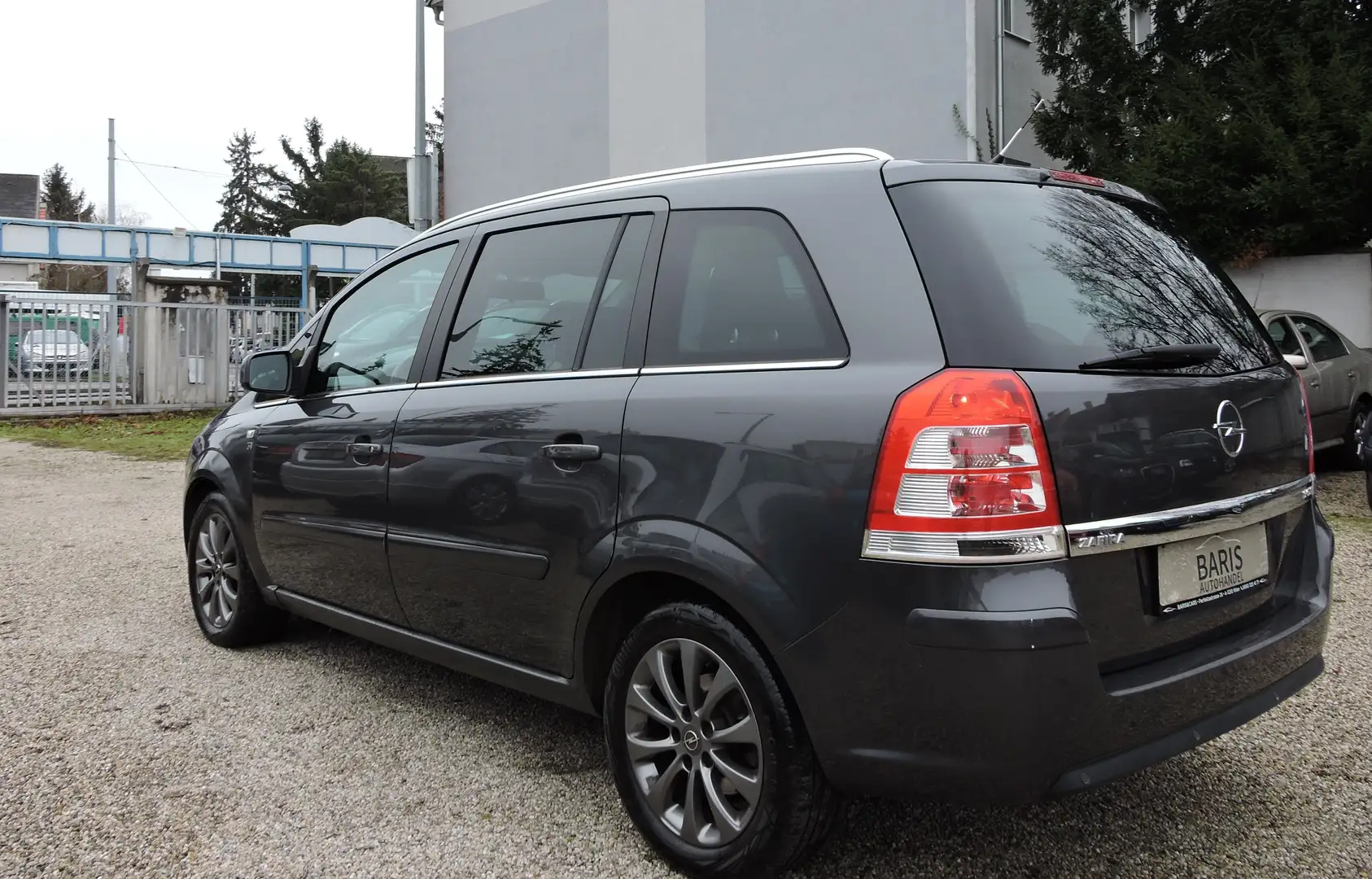 Opel Zafira Edition "111 Jahre" 7 Sitzer Aut. Grau - 1