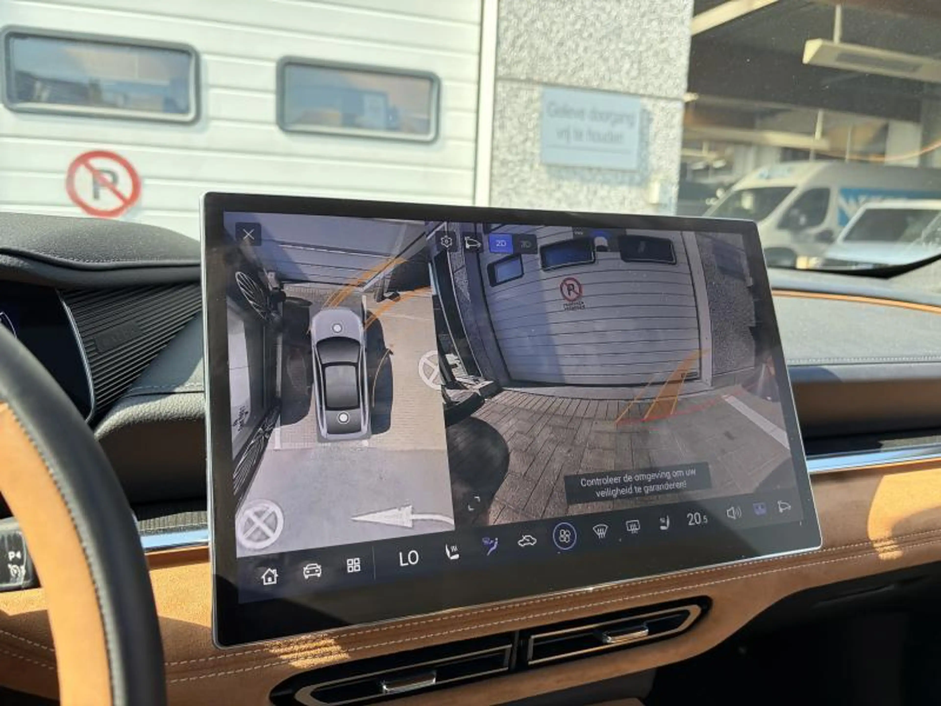 Mazda 6e 6e EV 68,8 kWh-Takumi Plus — photo 11