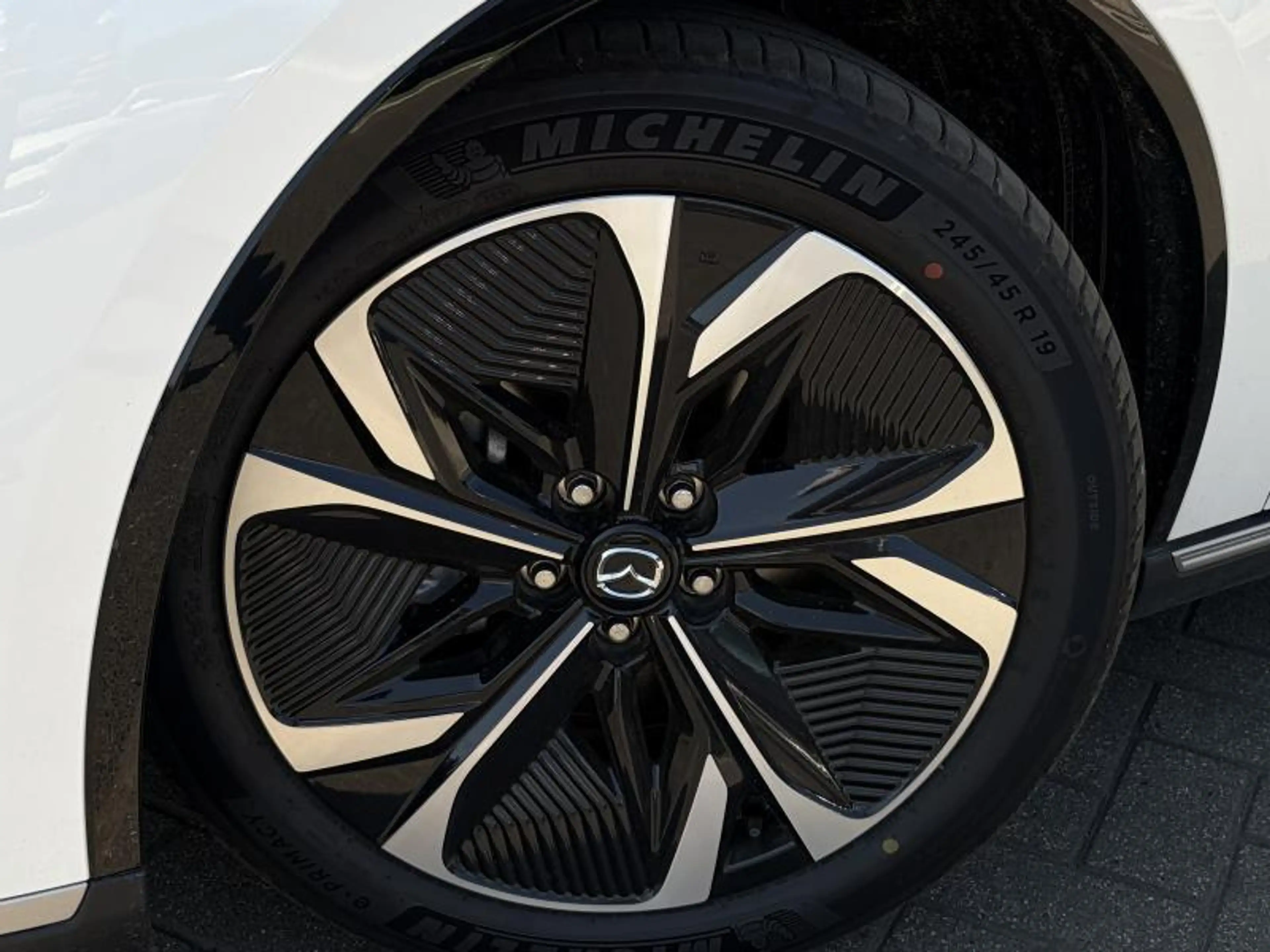 Mazda 6e 6e EV 68,8 kWh-Takumi Plus — photo 5