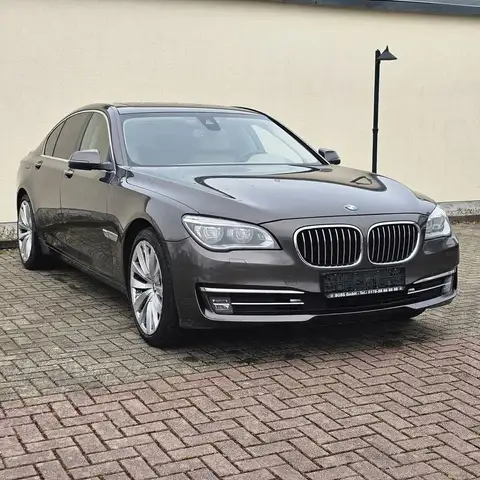 BMW 730 d xDrive HUD TÜV SHD Standheizung Garantie
