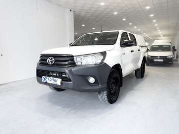 2.4 D-4D Cabina Doble GX