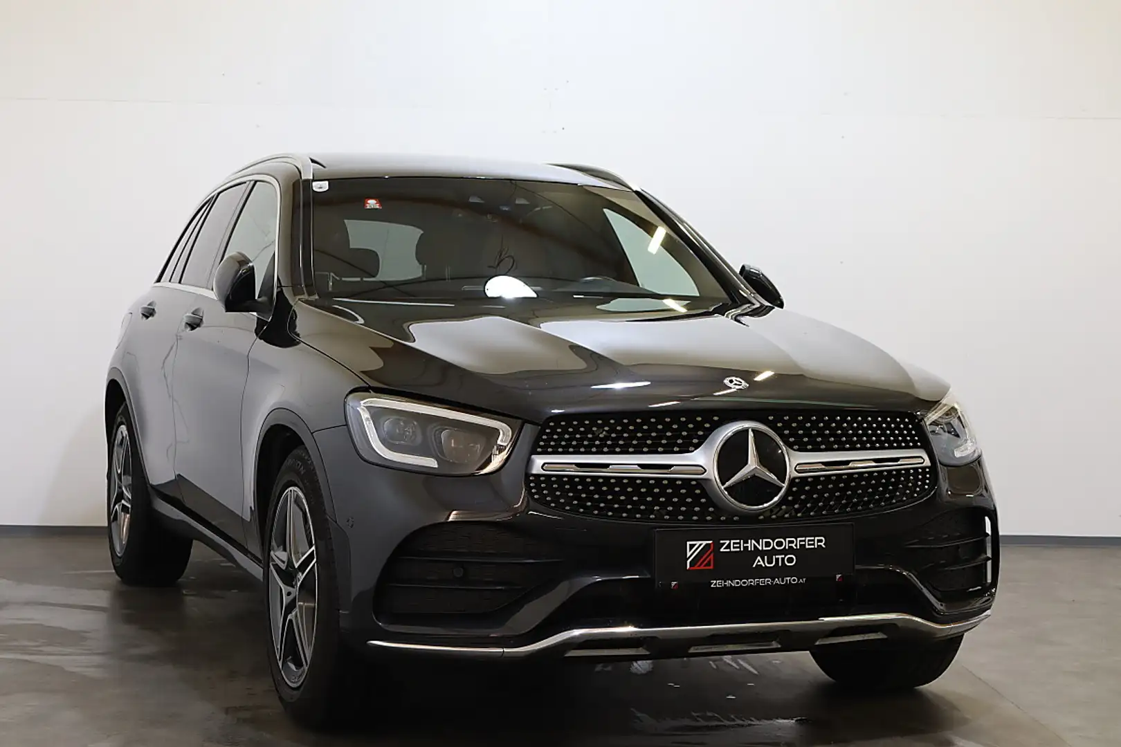 Mercedes-Benz GLC 220 d AMG Line 4Matic|PANO|AHK|4xSHZ|Pickerl NEU Grau - 1